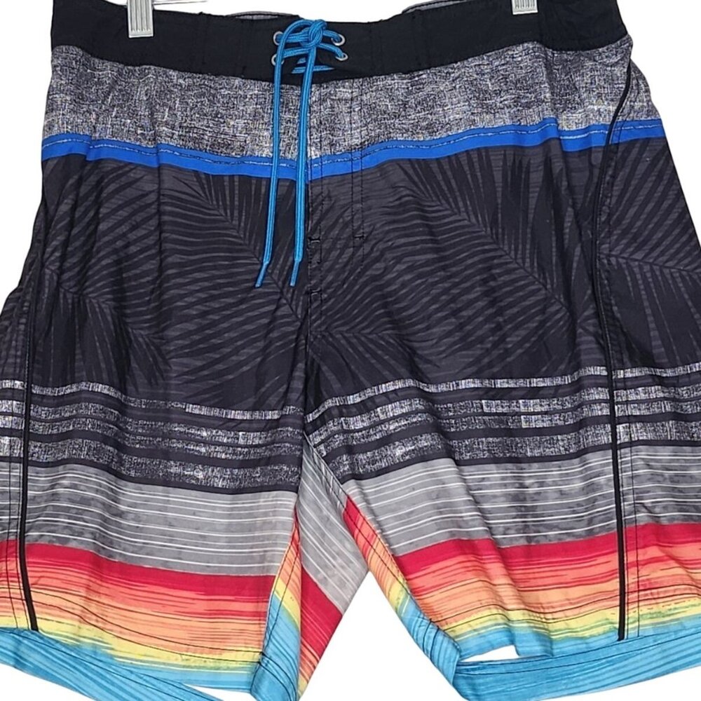 ROUNDTREE & YORKE Swimwear Men's Size‎ Med